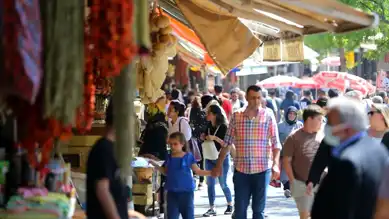 Yerli Turistlerden 76 Milyar Lira Harcama