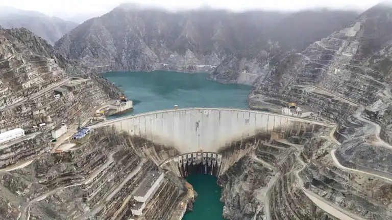 Artvin Barajları Ekonomide 19 Milyarlık Etki Yaratıyor Artvin Barajları Ekonomide 19 Milyarlık Etki Yaratıyor