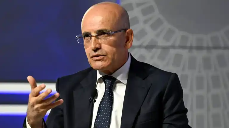 Şimşek: Şoklara Rağmen Enflasyon Düşüyor Şimşek: Şoklara Rağmen Enflasyon Düşüyor